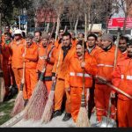 مطالبه‌گری کارگران شهرداری ۲۳ شهر کشور در تابستان!